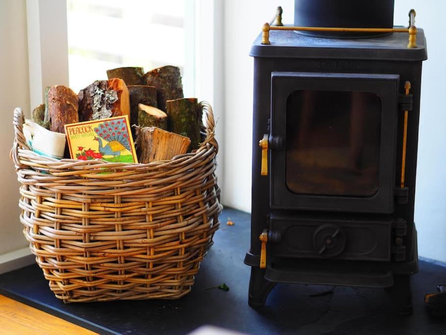 The Little Post House. A Perfect Village Retreat, With Stunning Views. Boscastle Bagian luar foto